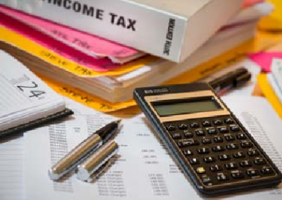 نقش حسابداری در بهینهسازی مالیات شرکتها 3 رعایت قوانین مالیاتی و کاهش ریسکهای قانونی